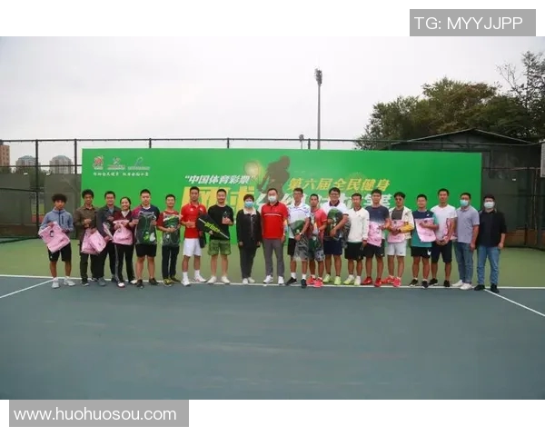 南京网球队与北京网球队赛后复盘分析双方状态及表现对比